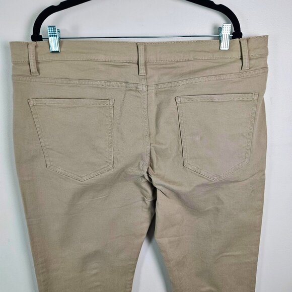 Mens Essentials Khaki Pants 40W X 30L Cotton Blend Work Casual Everyday Wear - Picture 7 of 11